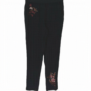 Le Chateau brand new. No material tag. Very pretty. Brand new tags.